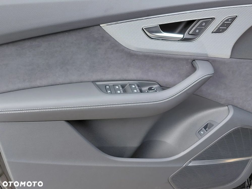 Audi Q7 50 TDI mHEV Quattro Tiptr - 12