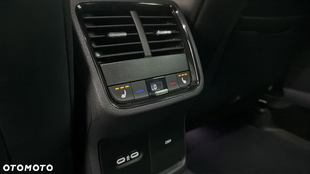Skoda Octavia 2.0 TSI RS DSG - 17