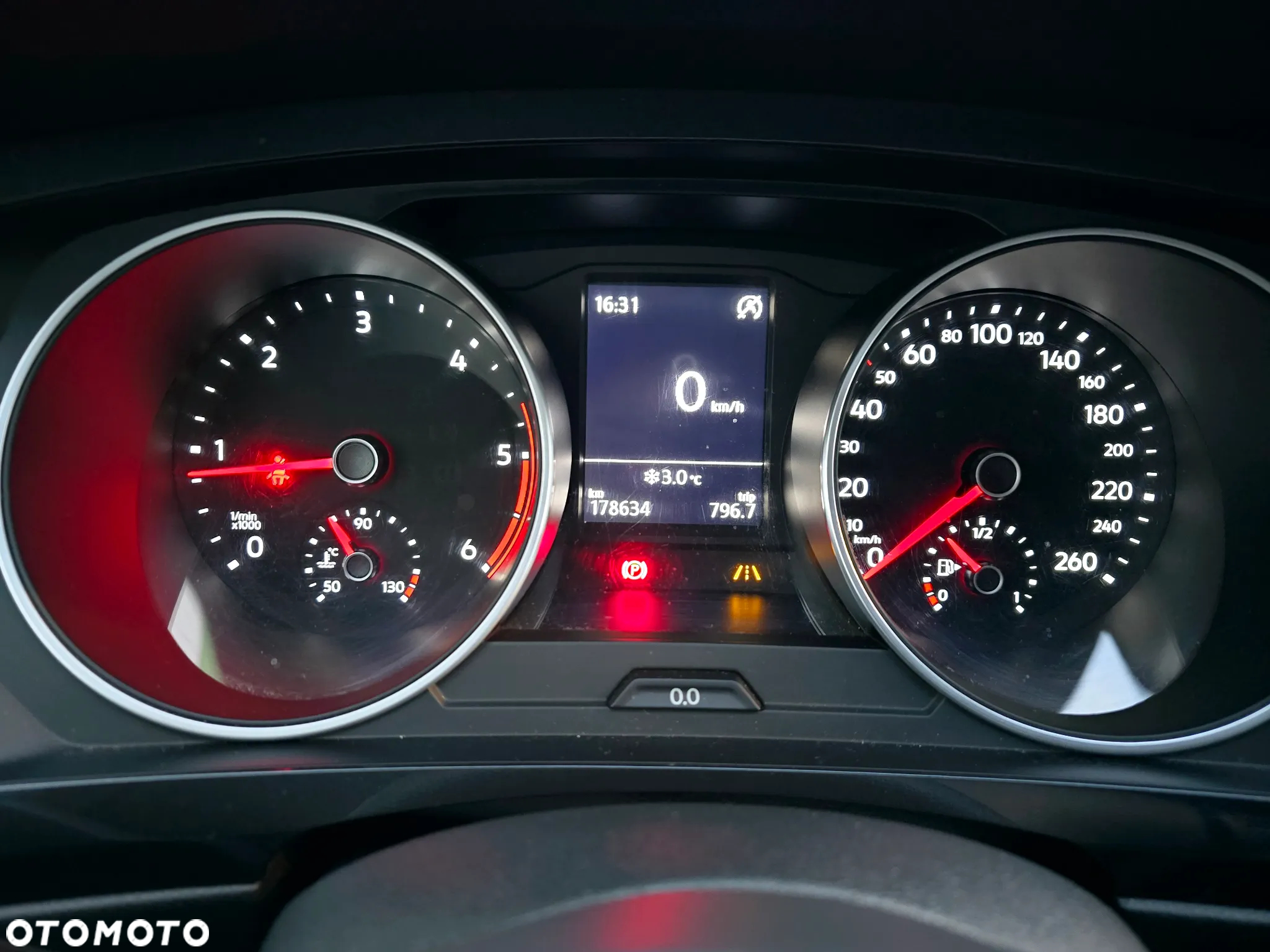 Volkswagen Tiguan 2.0 TDI BMT SCR Comfortline - 28