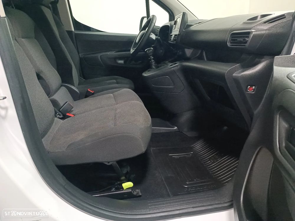 Toyota PROACE-CITY 1.5 D-4D L-1 - 13