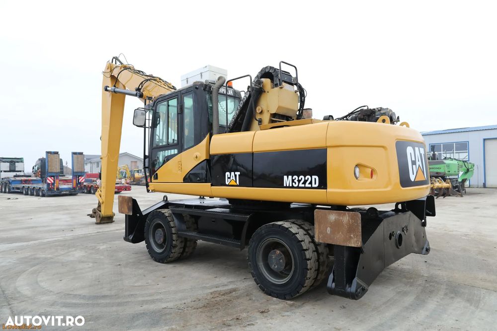Caterpillar M322 D - 2