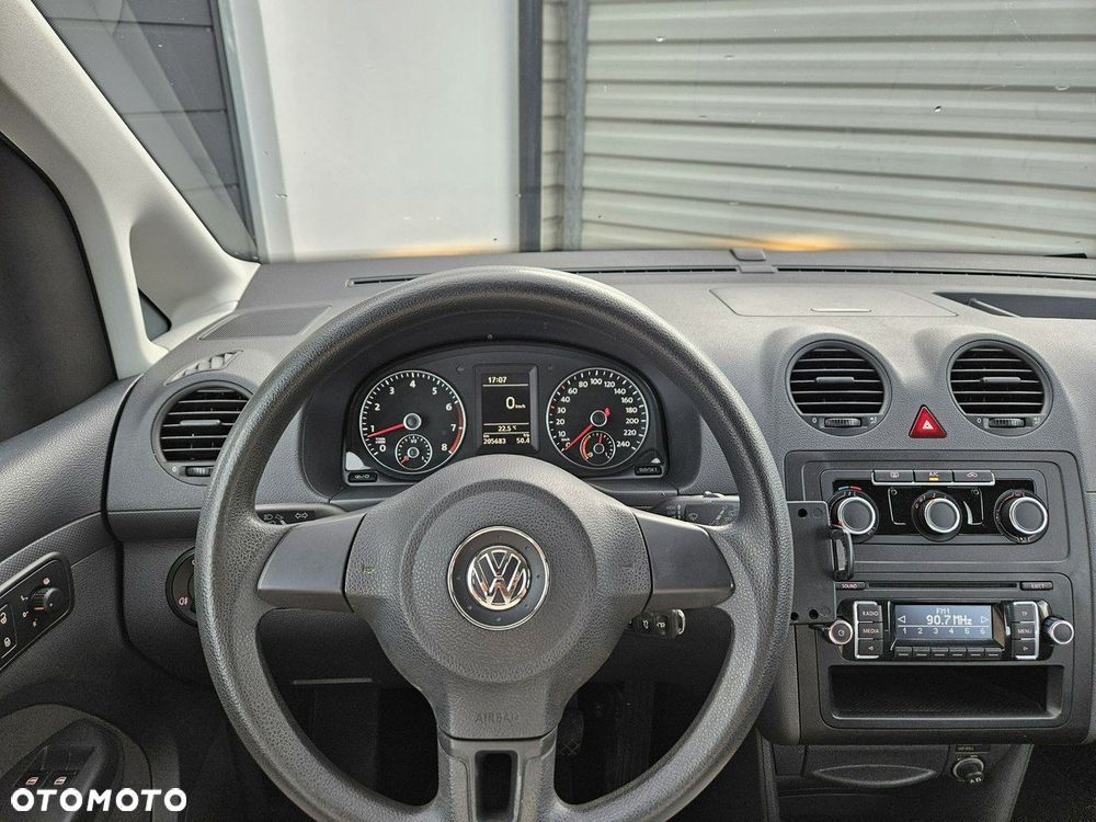 Volkswagen Caddy - 32