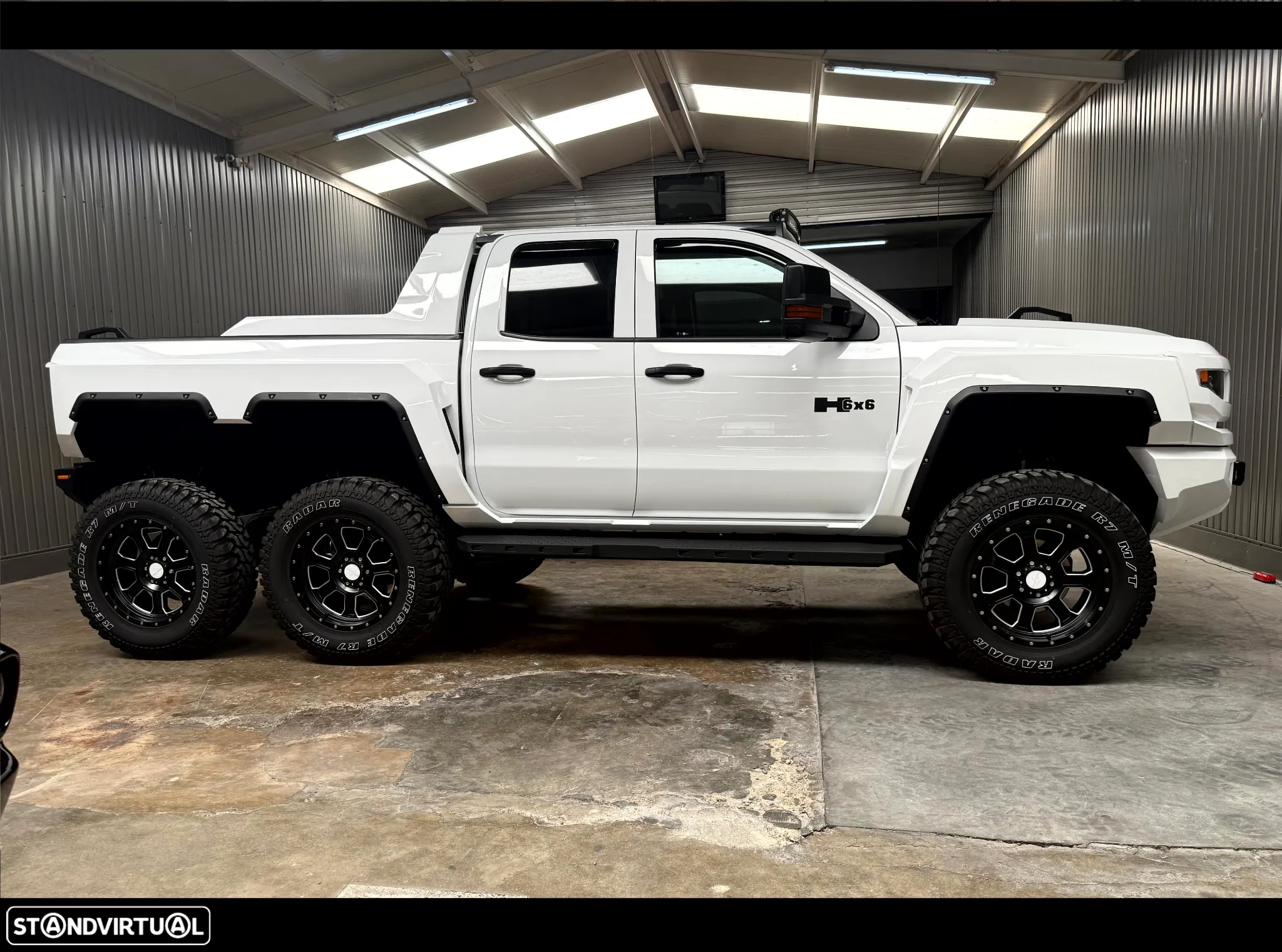 Hummer H2 - 14