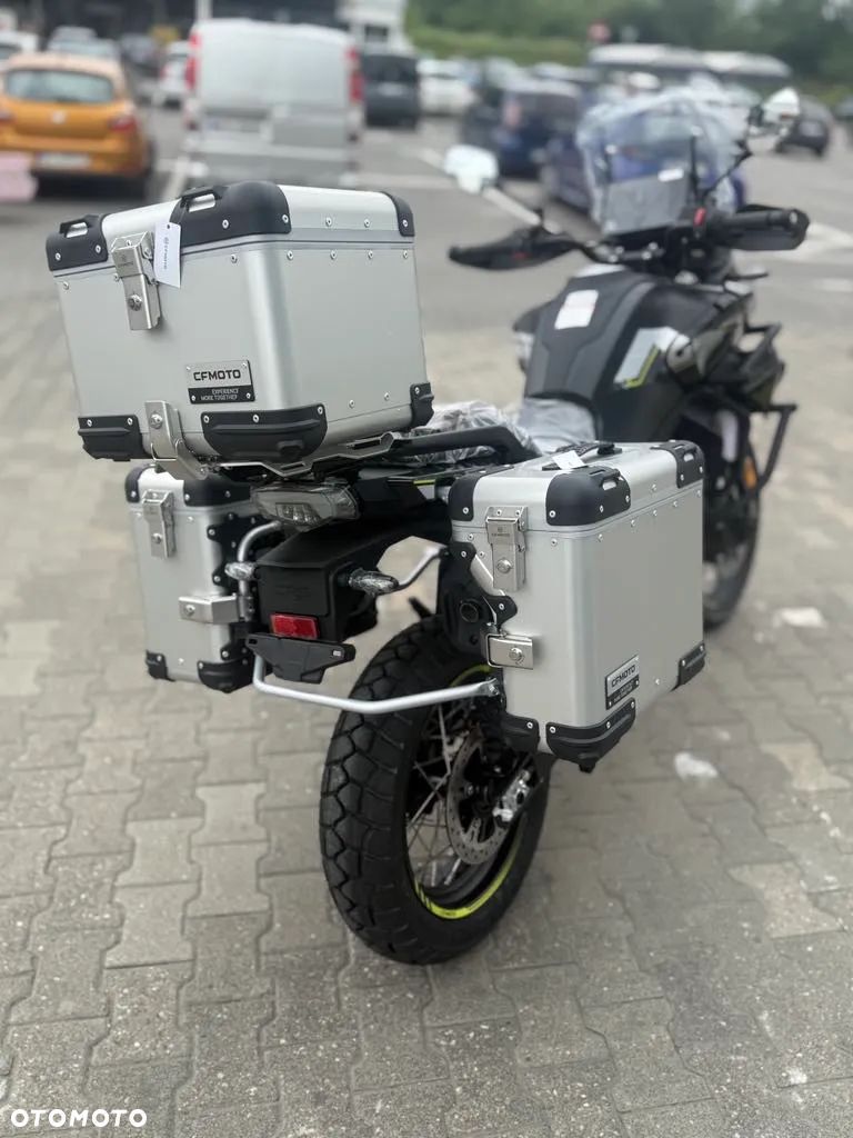 CFMoto MT