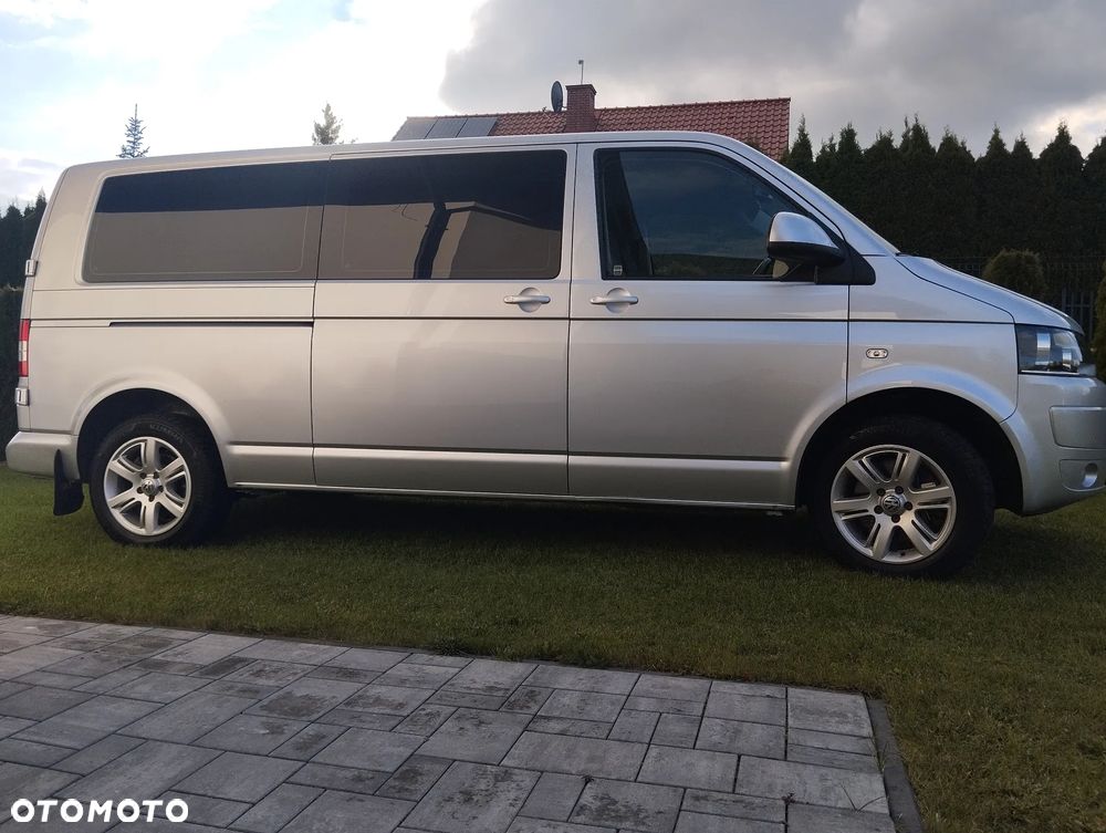 Volkswagen Caravelle - 3