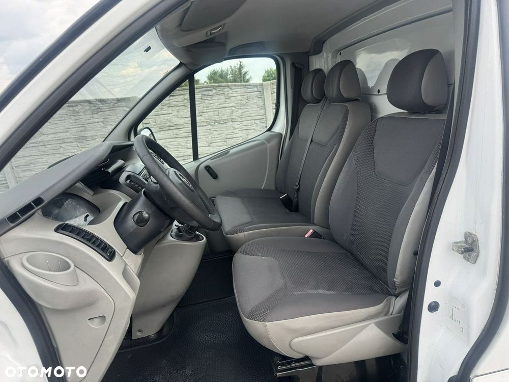 Opel Vivaro - 7