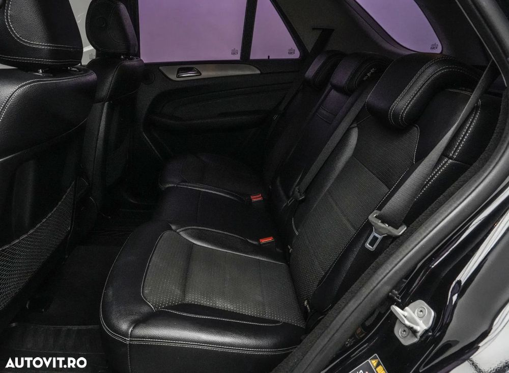 Mercedes-Benz ML - 16