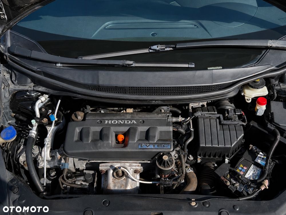 Honda Civic 1.8 LX - 9