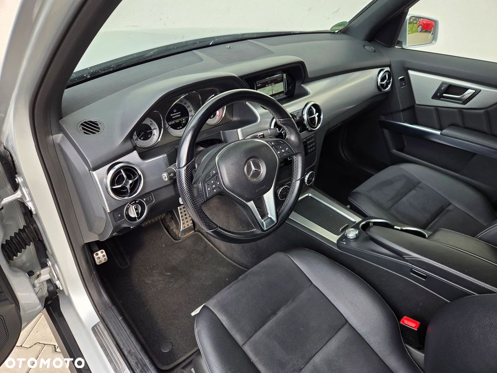 Mercedes-Benz GLK - 7
