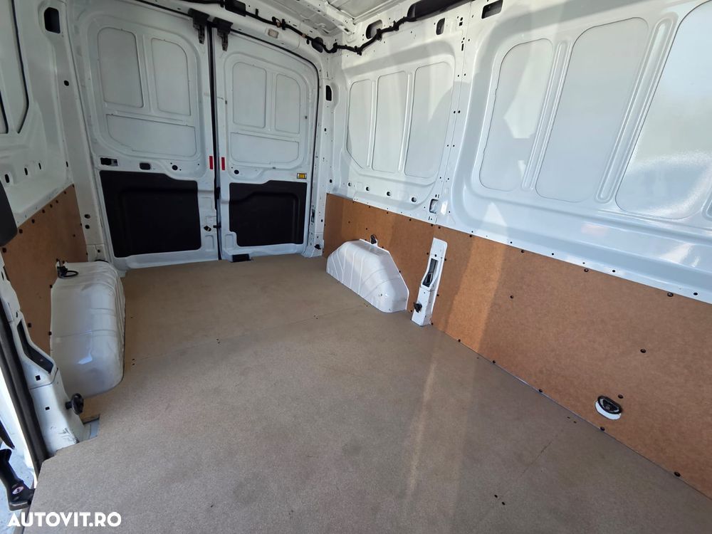 Ford New Transit L2H2 - 15