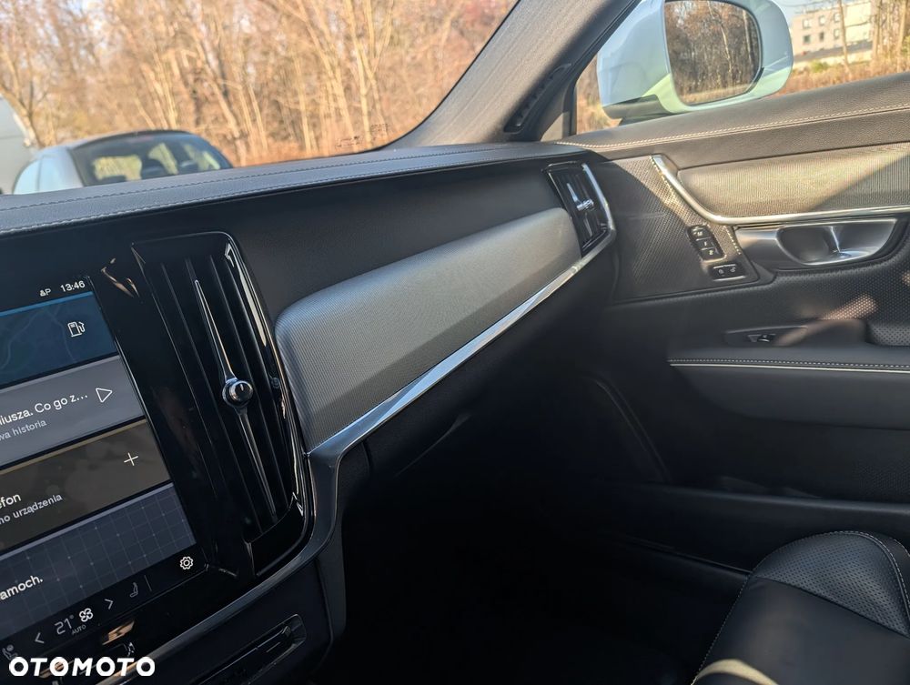 Volvo V90 Cross Country - 20