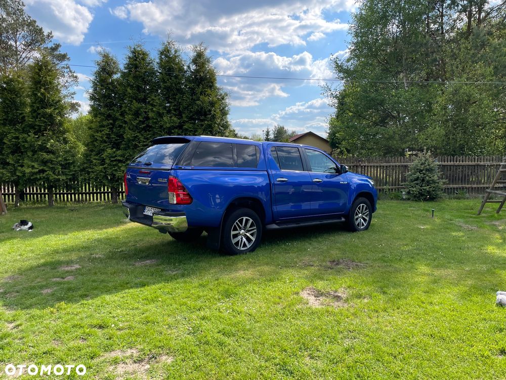 Toyota Hilux 2.4 D-4D Double Cab SR5 4x4 - 31