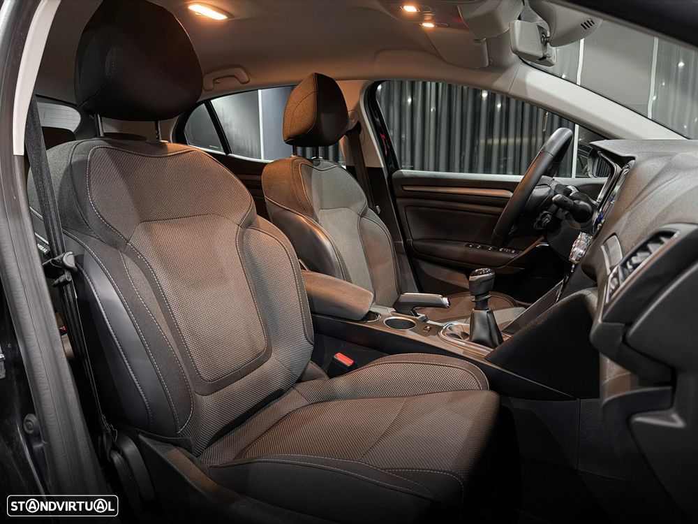 Renault Mégane 1.5 Blue dCi Intens - 30