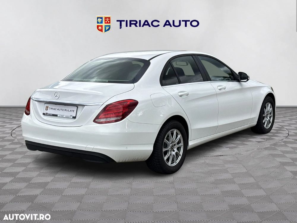 Mercedes-Benz C - 6