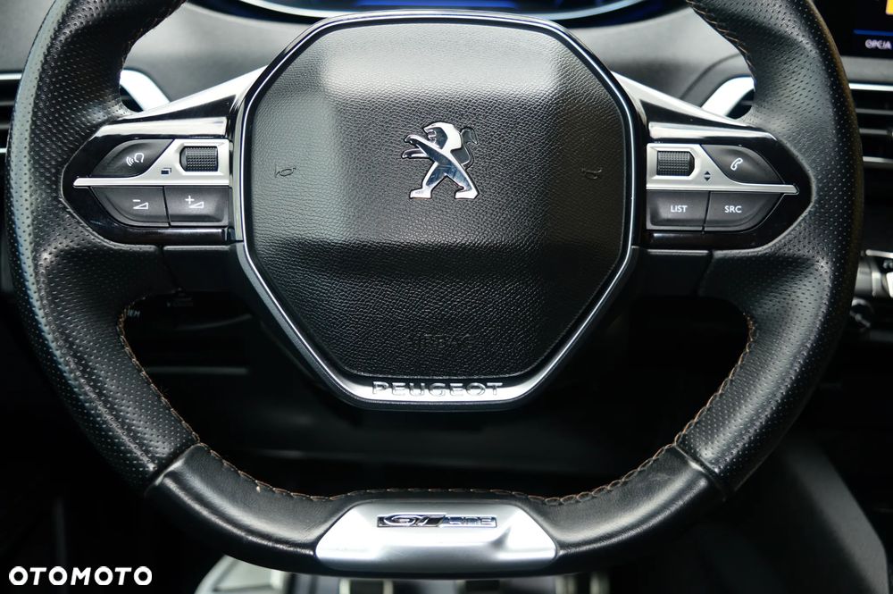 Peugeot 3008 PureTech 130 Stop & Start GPF Allure - 19