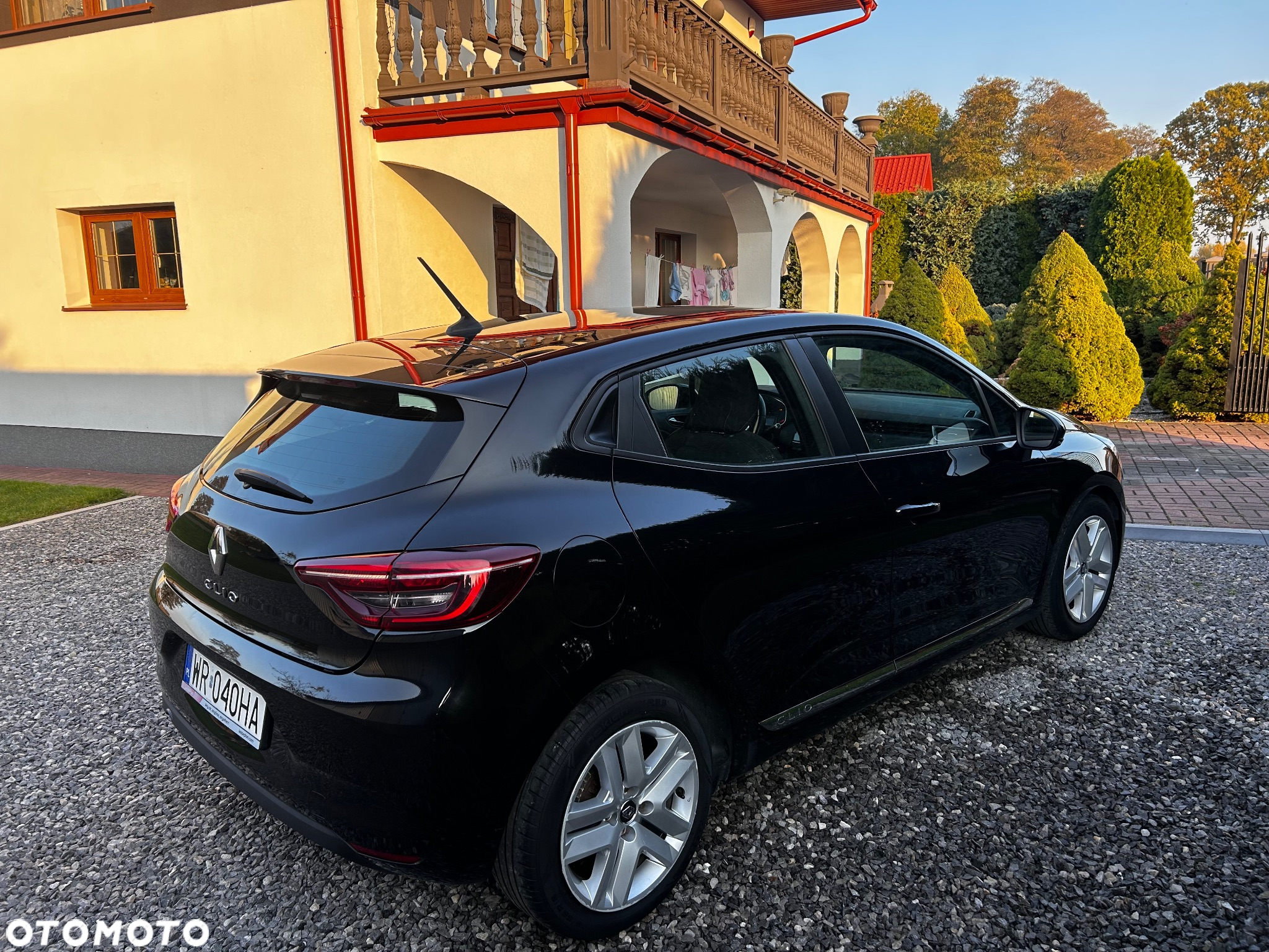 Renault Clio 1.0 TCe Zen - 8