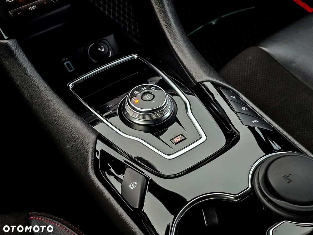 Ford Mondeo 2.0 EcoBlue ST-Line - 17