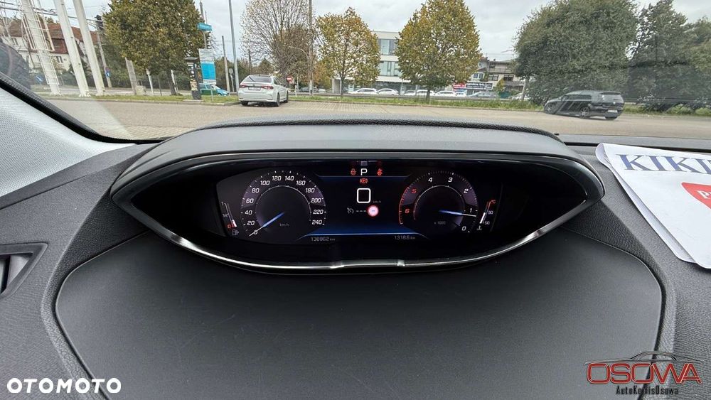 Peugeot 5008 - 18