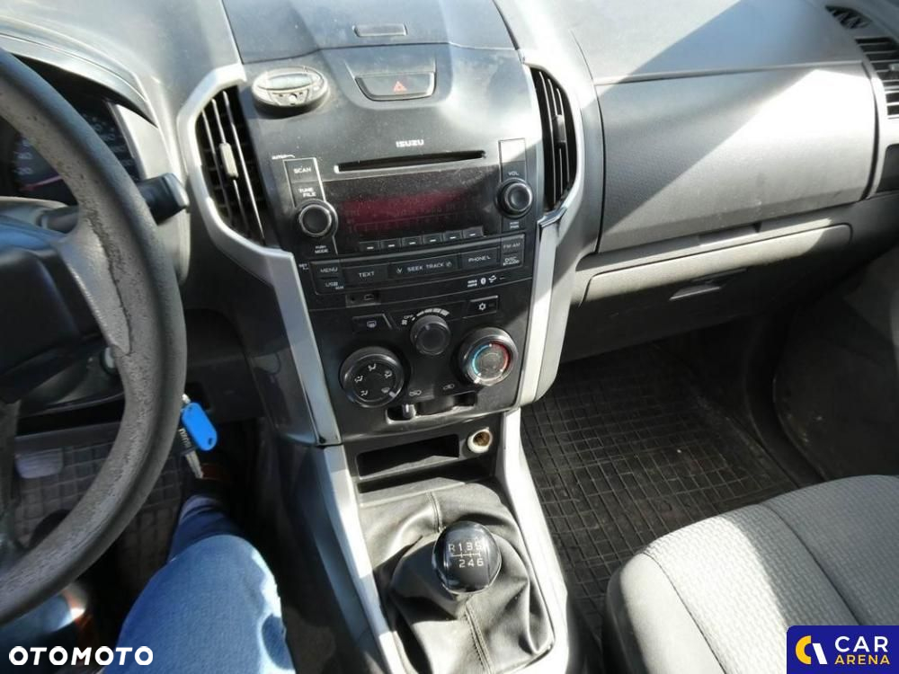 Isuzu D-Max - 27