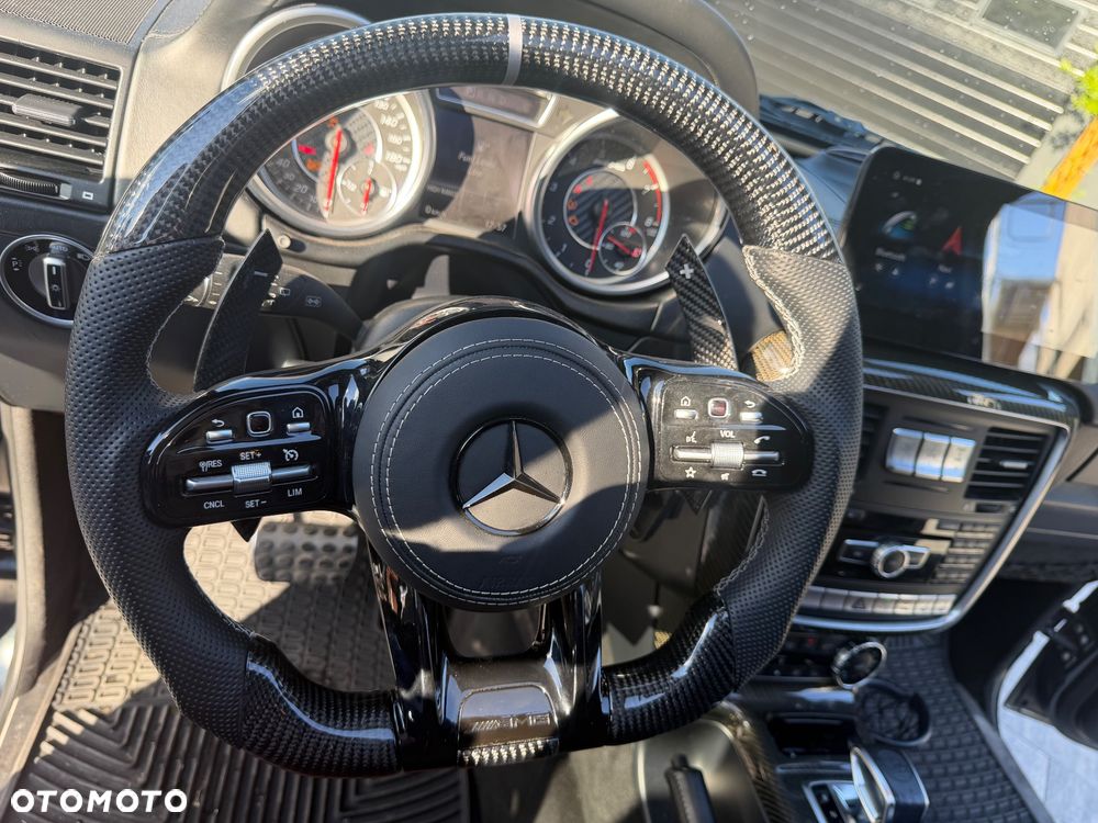 Mercedes-Benz Klasa G 63 AMG AMG SPEEDSHIFT 7G-TRONIC - 7