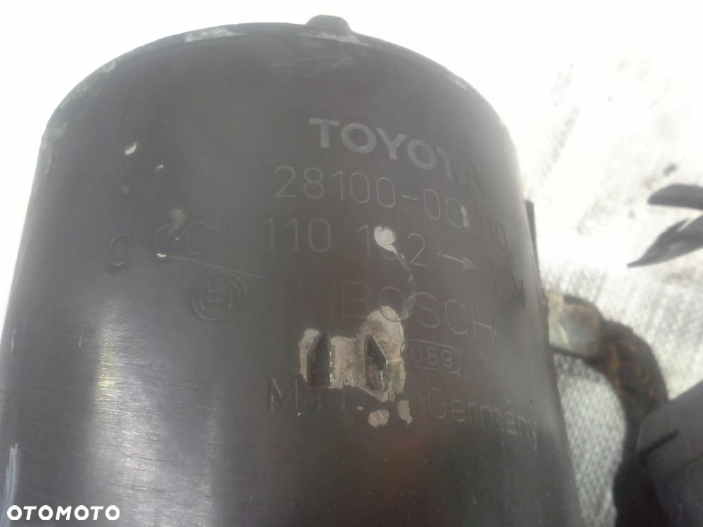 Toyota Corolla E12 2.0 D4D rozrusznik Bosch 0001110132  28100-00010 - 4