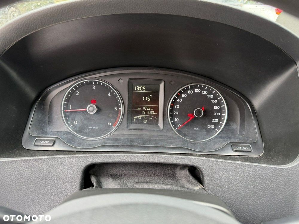 Volkswagen Transporter - 26