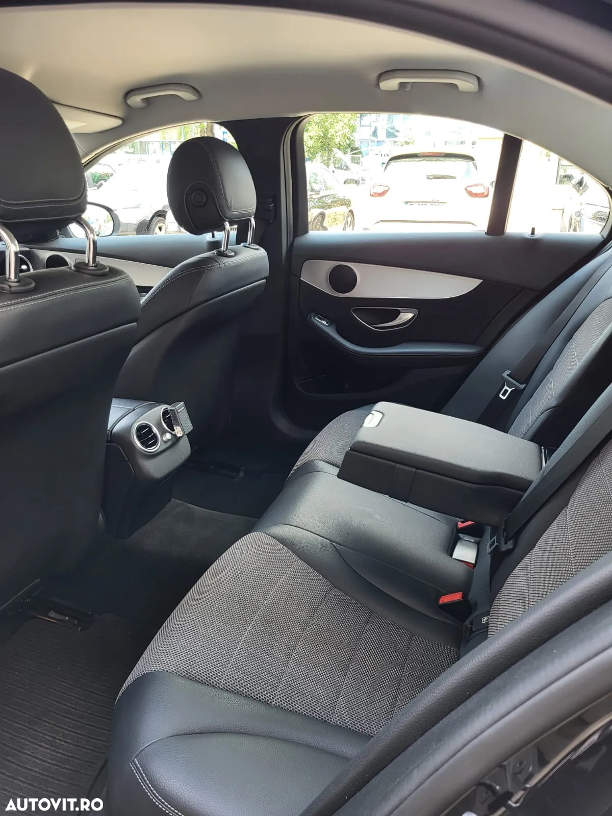 Mercedes-Benz C 180 9G-TRONIC - 13