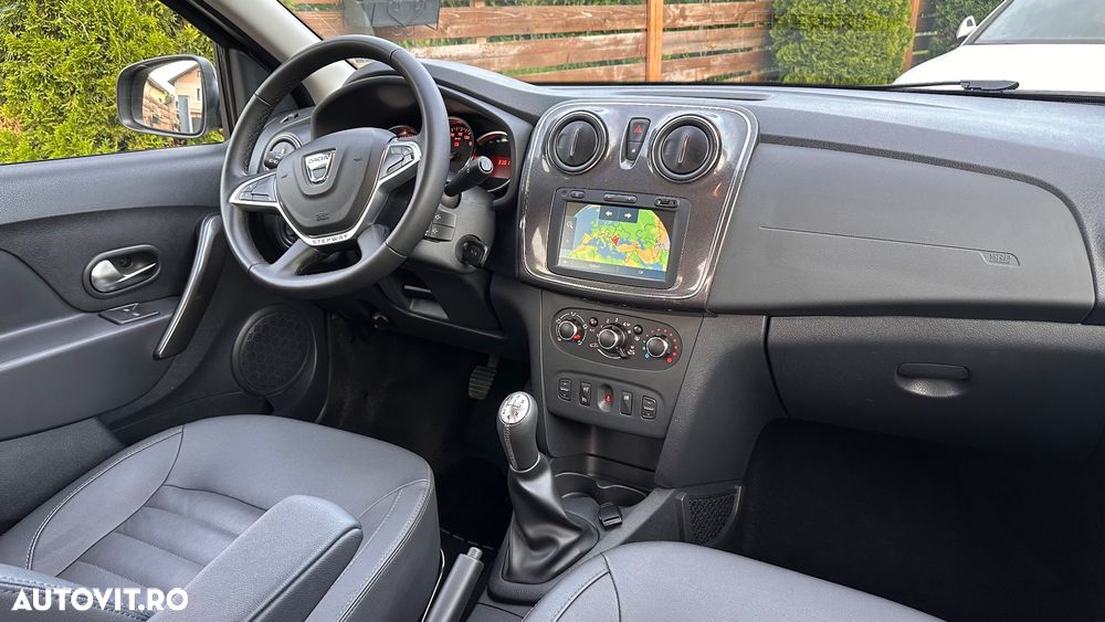 Dacia Sandero Stepway 0.9 TCe Prestige - 12