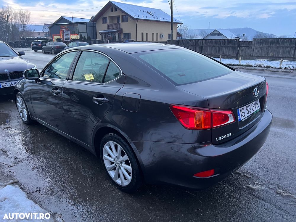 Lexus Seria IS 220d Luxury Line - 37