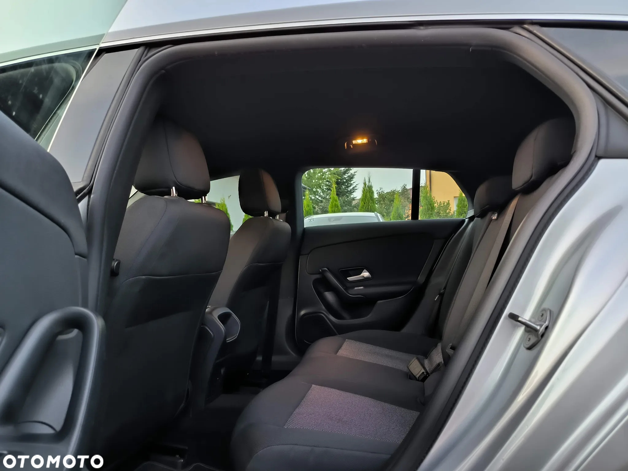 Mercedes-Benz CLA 180 d Shooting Brake 8G-DCT Edition 2022 - 13