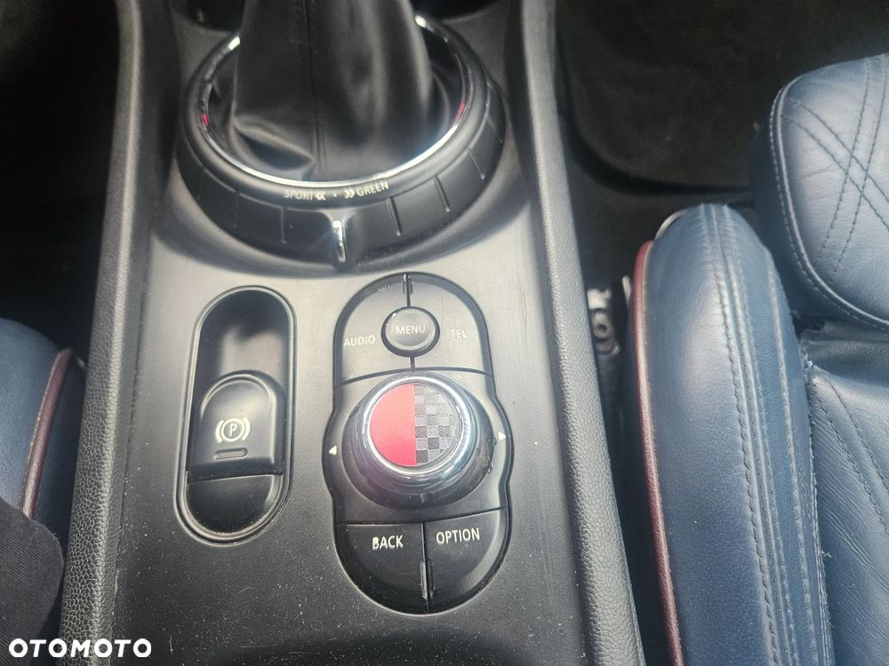 MINI Clubman Cooper - 21