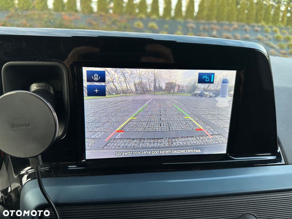 Ford Transit courier - 11