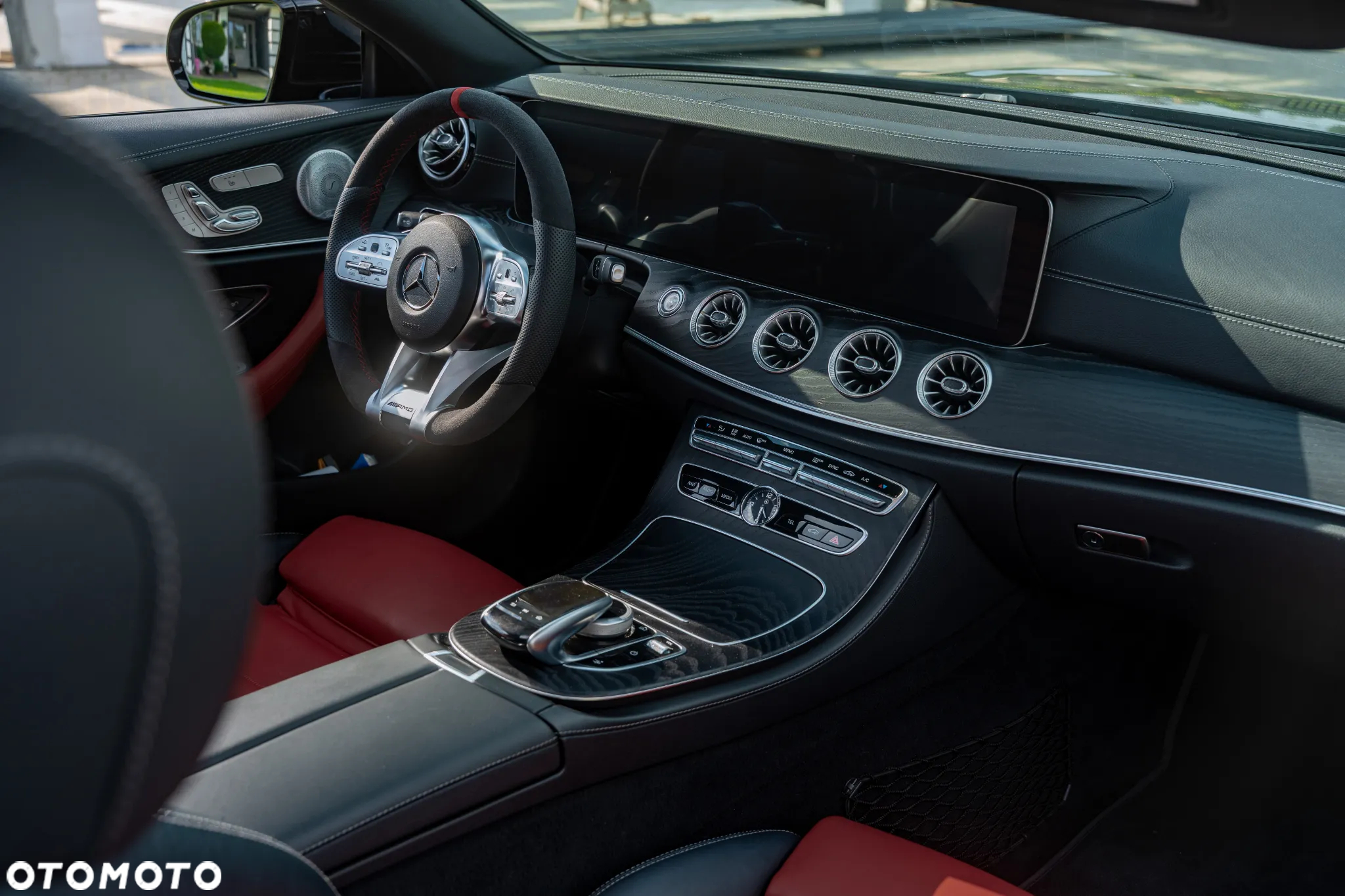 Mercedes-Benz Klasa E 400 d 4Matic Coupe 9G-TRONIC AMG Line - 20
