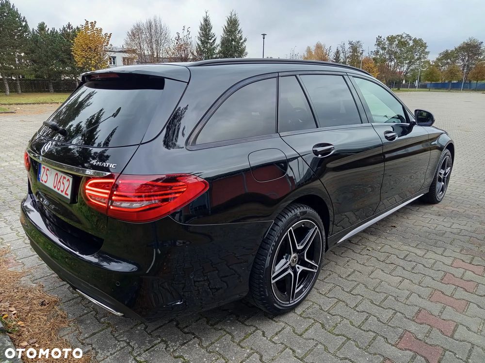 Mercedes-Benz Klasa C 200 4Matic 9G-TRONIC Night Edition - 12