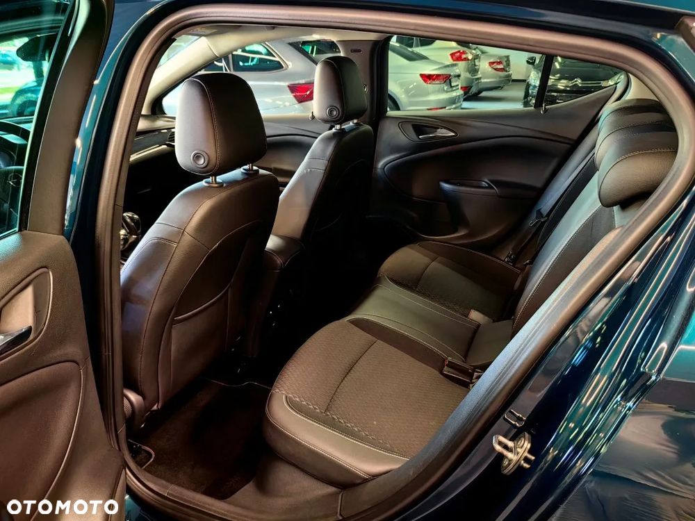 Opel Astra 1.4 Turbo Start/Stop Ultimate - 8