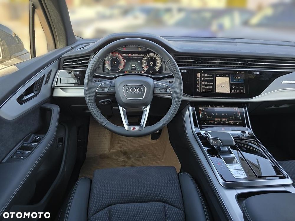 Audi Q7 - 9