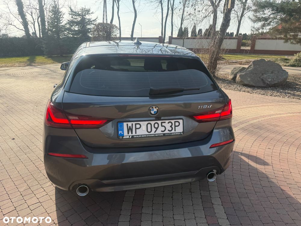 BMW Seria 1 118d - 5