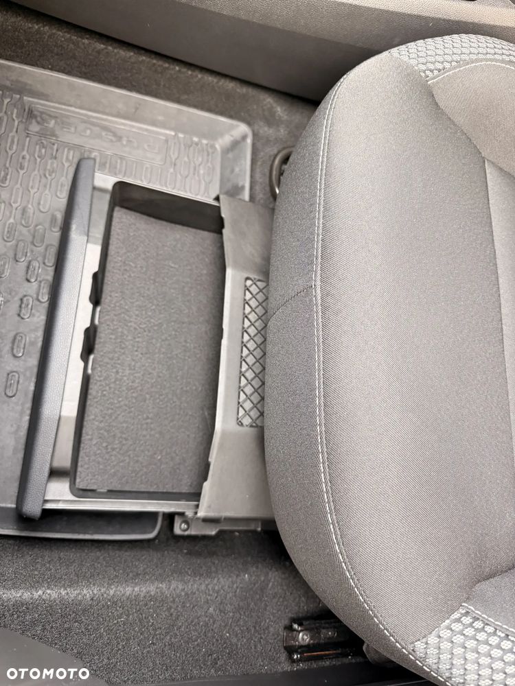 Dacia Duster 1.3 TCe FAP Prestige - 22