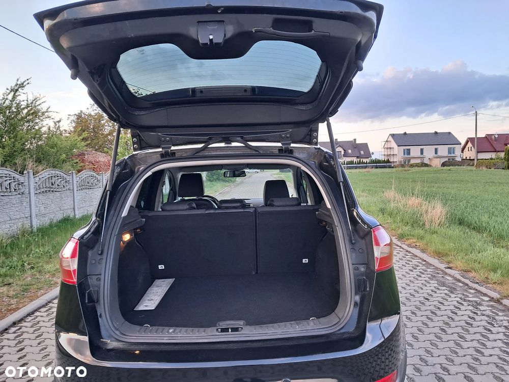Ford Kuga 2.0 TDCi 2x4 Titanium - 17