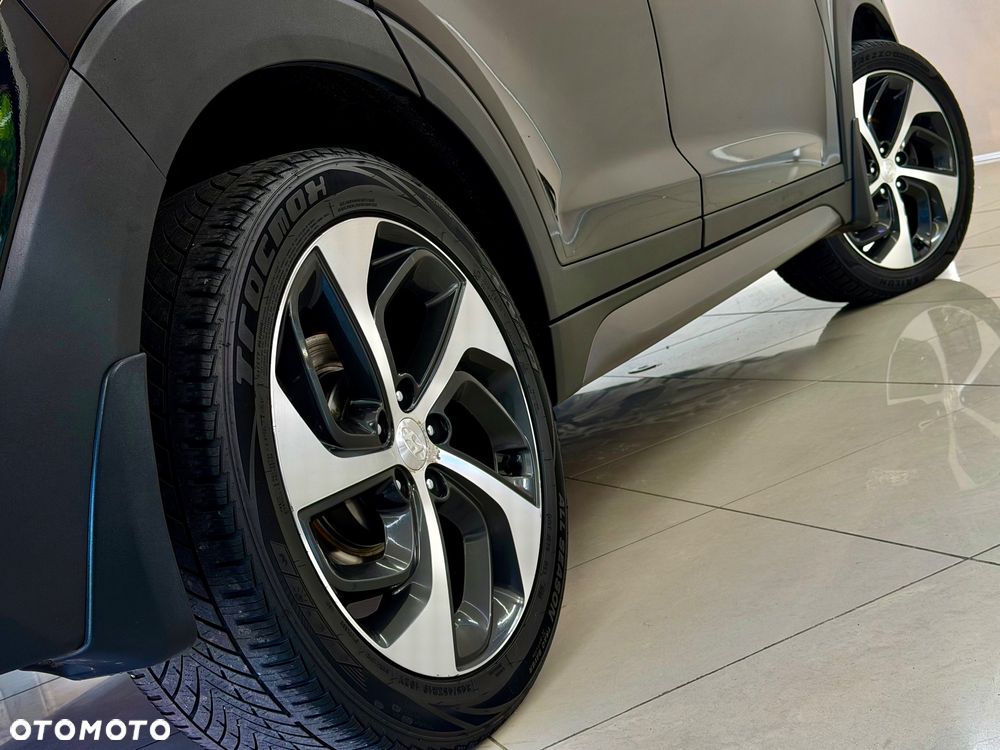 Hyundai Tucson 2.0 CRDI BlueDrive Style 2WD - 32