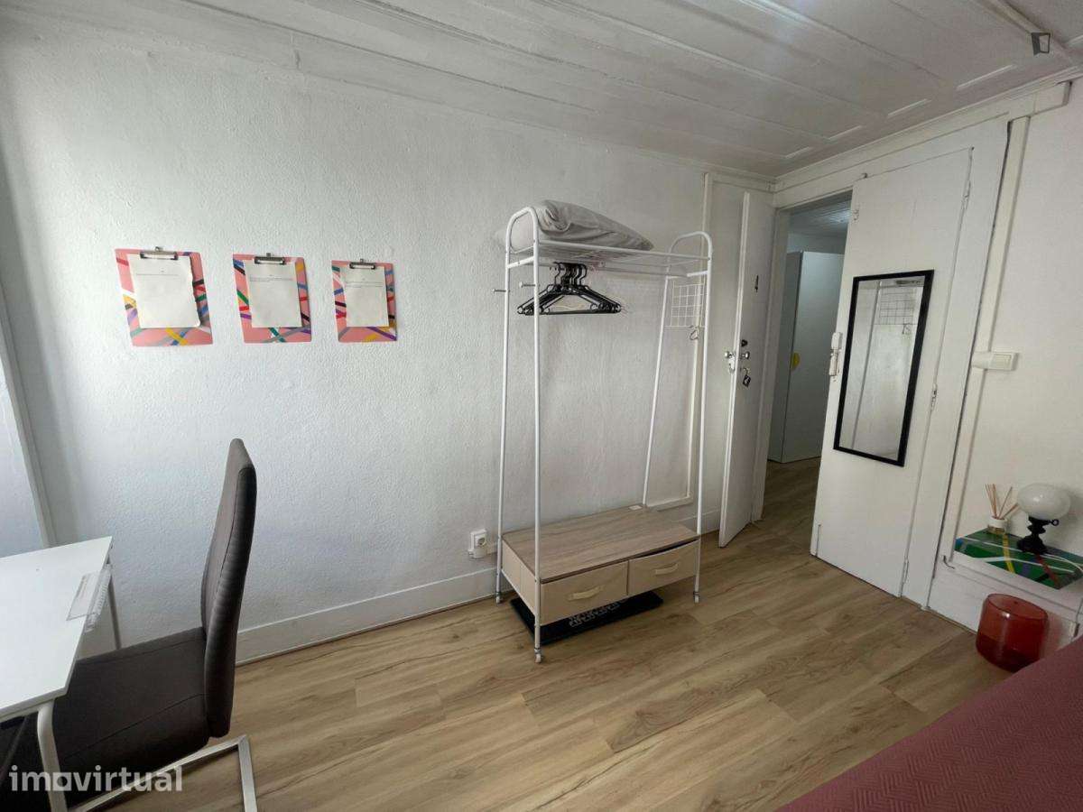 Quarto - localizado em Alta Universitária Coimbra - Grande imagem: 3/14