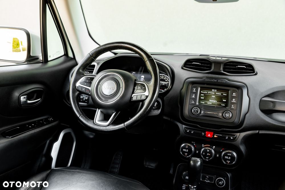 Jeep Renegade 1.4 MultiAir DSG Limited - 26