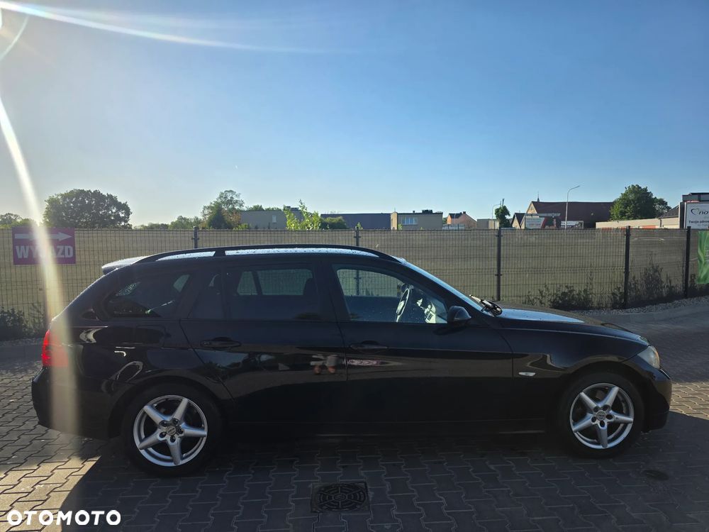 BMW Seria 3 - 15