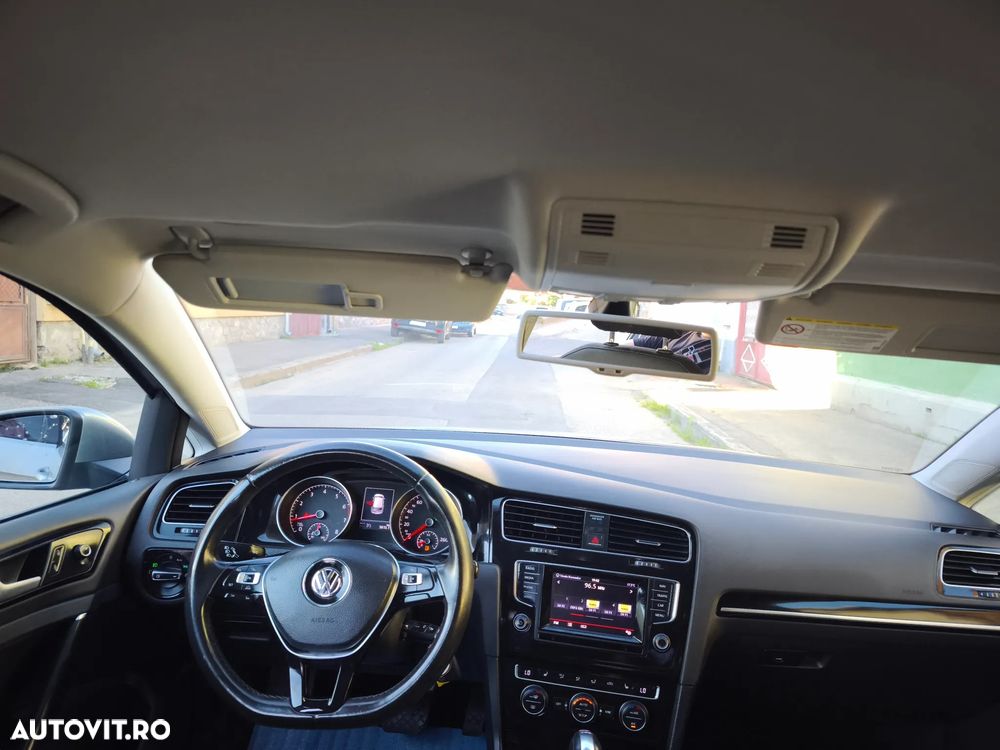 Volkswagen Golf 1.4 TSI BlueMotion Technology DSG Highline - 8