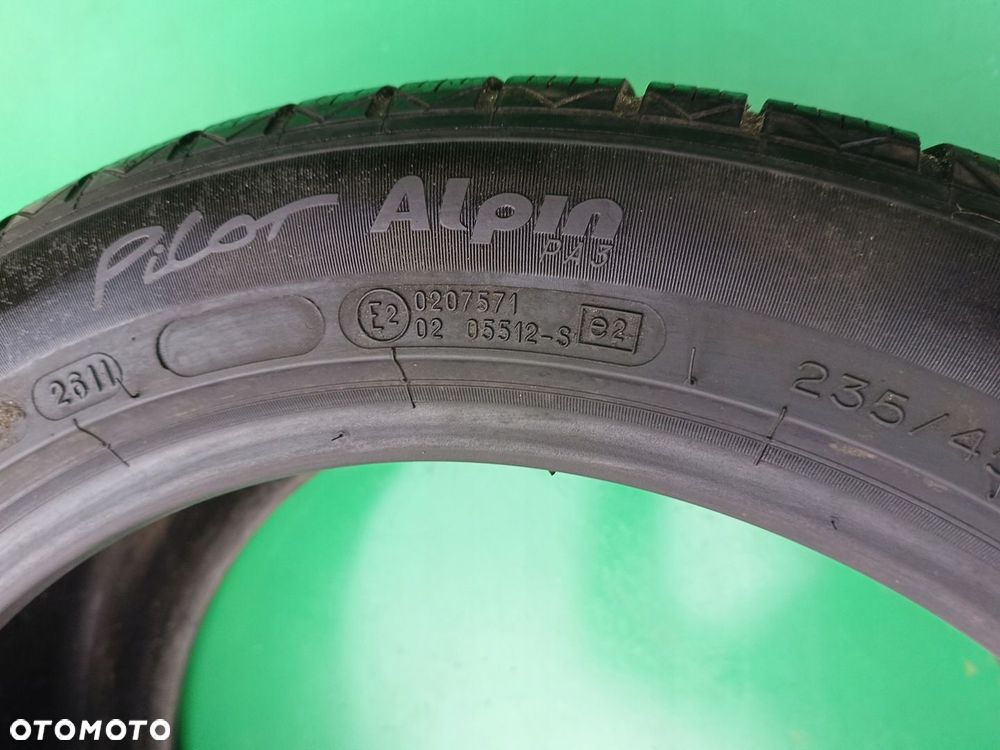 MICHELIN PILOT ALPIN PA3 235/45/17, 1 szt 6,8 mm - 4