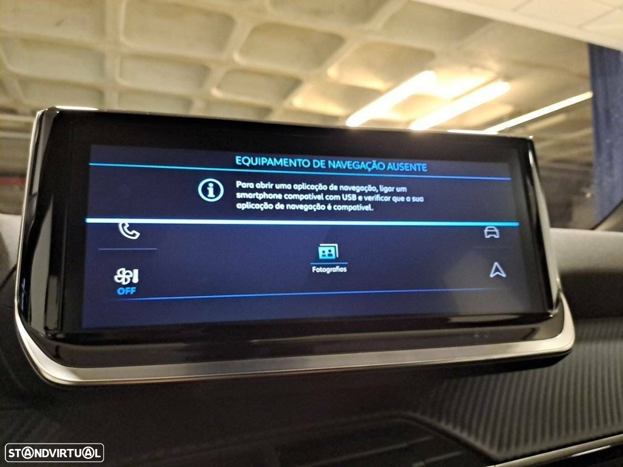 Peugeot 2008 1.2 PureTech Active - 21