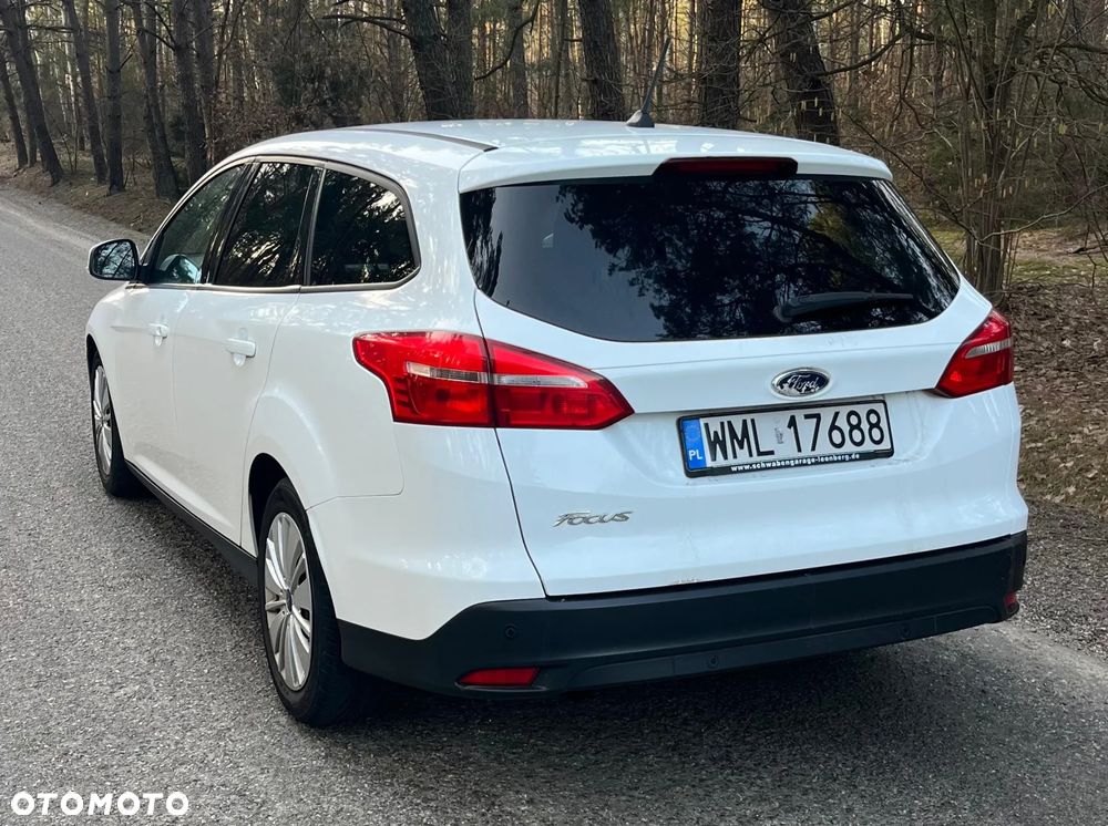 Ford Focus 1.5 TDCi SYNC Edition ASS PowerShift - 4