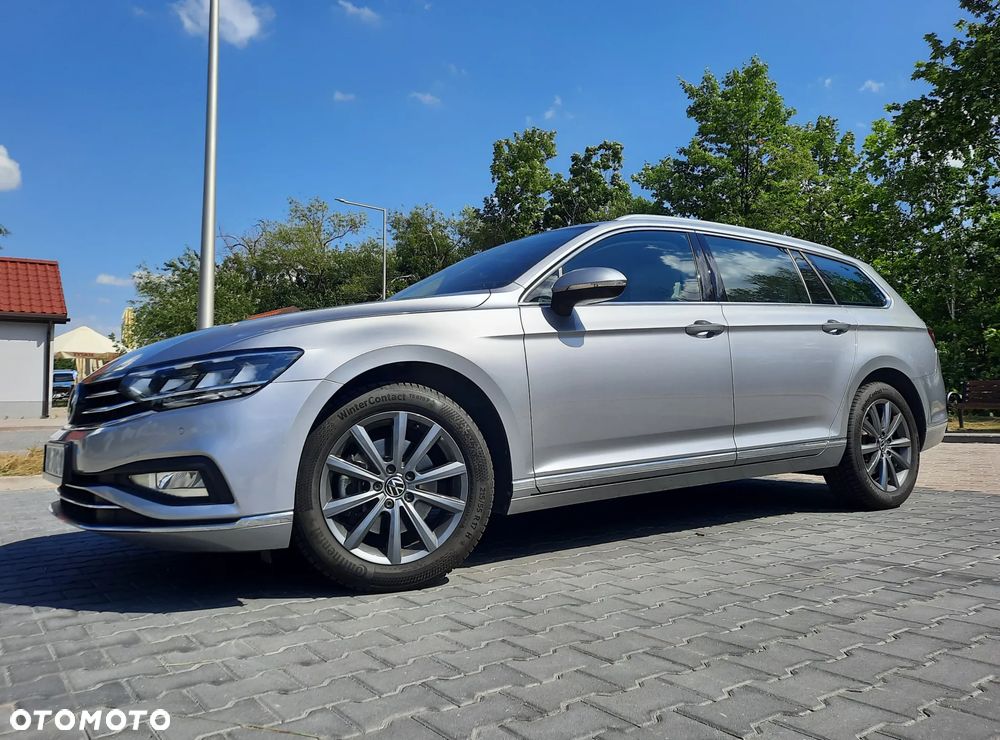 Volkswagen Passat 2.0 TDI Elegance DSG - 13
