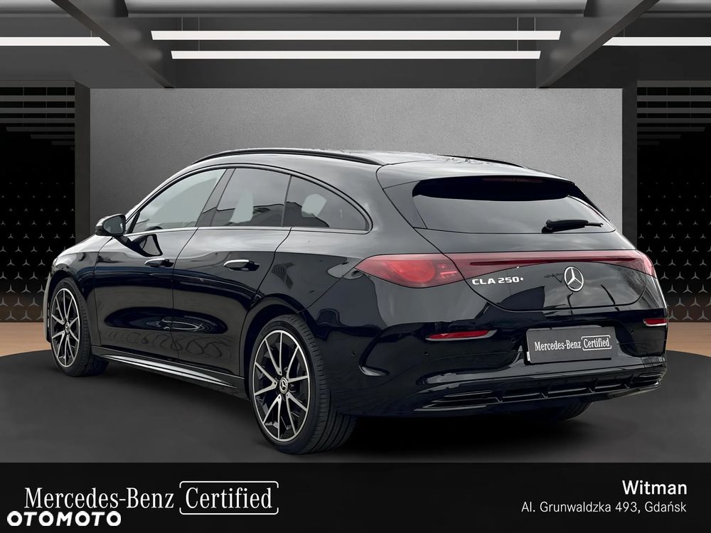 Mercedes-Benz CLA - 4