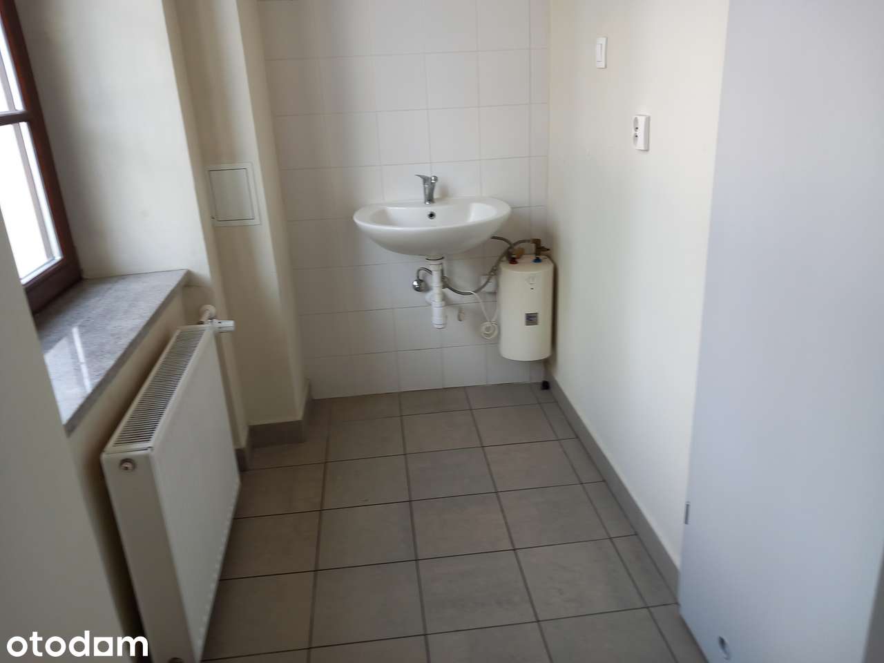 Dworzec PKP Międzyrzec Podlaski-  lokal na parterze o pow. 46,47m2 - Pełny obrazek: 4/8
